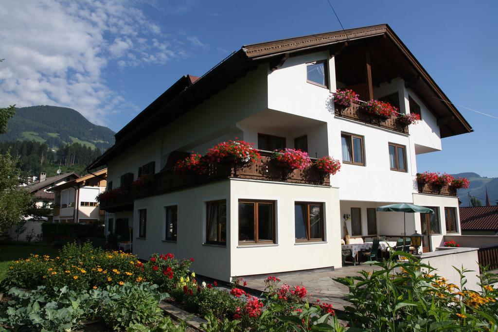 Gastehaus Treichl Hotel Fügen Esterno foto